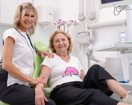 Doctora con paciente